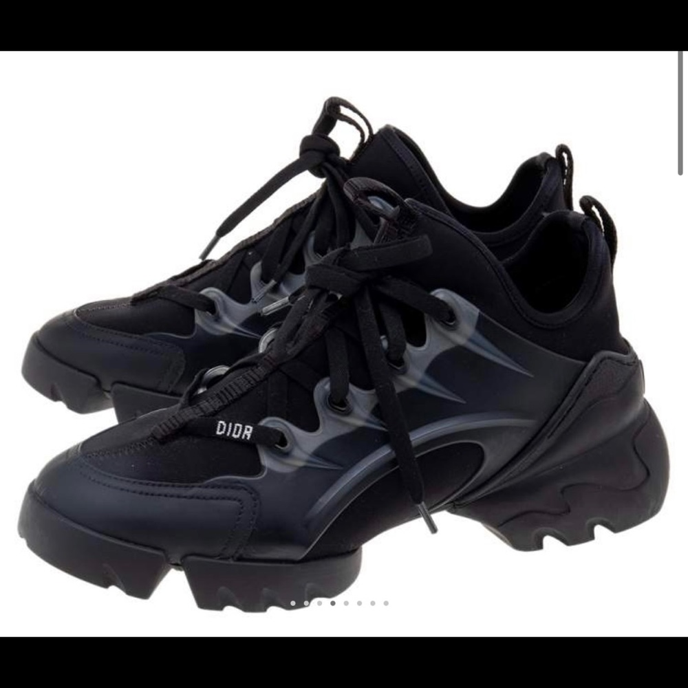 Black Sneakers